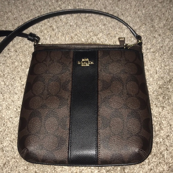 Coach Handbags - Coach crossbody